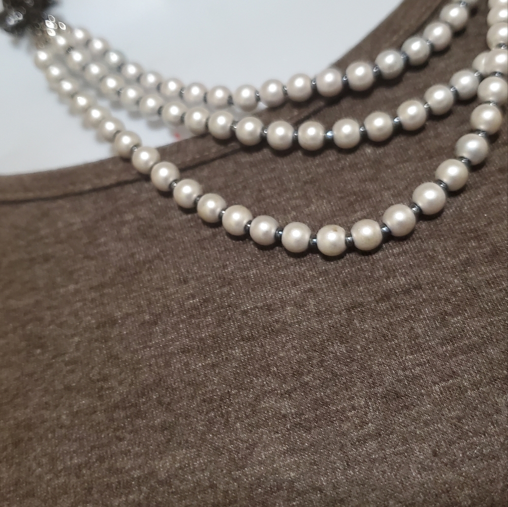 Necklace - Picture 2 of 4